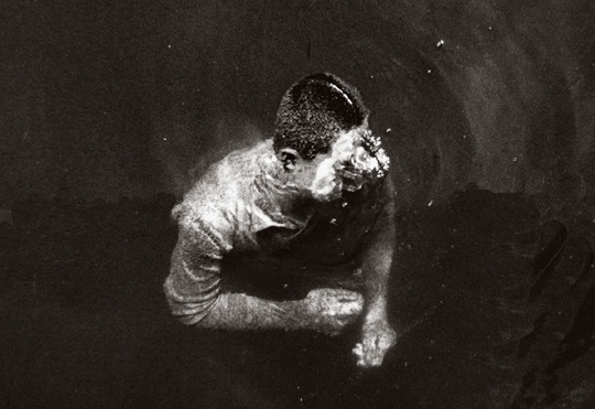 탱크 김주열.jpg