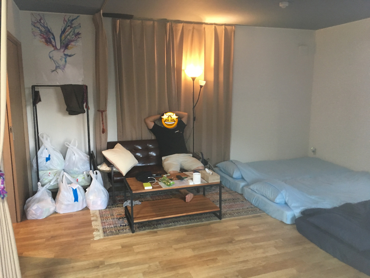 슬로스 글램핑 리조트.jpg