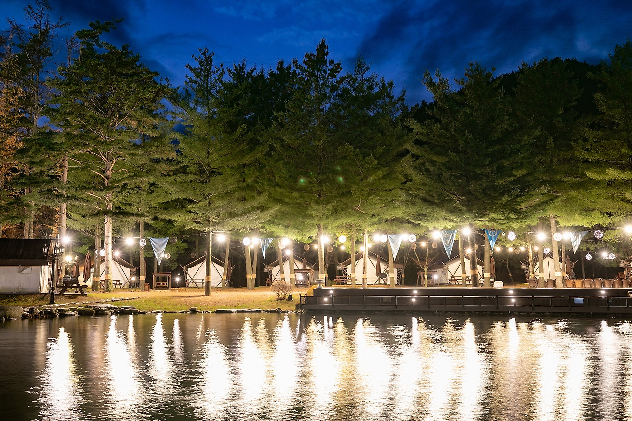 켄싱턴호텔 평창 _ 글램핑 빌리지.jpg