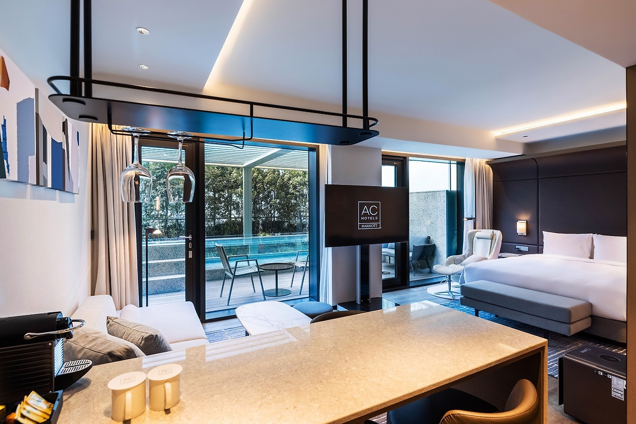 (사진자료) AC 호텔 객실 사진 .jpg