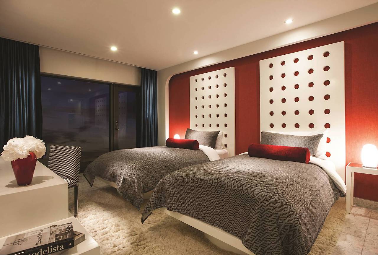 사진11_파라다이스호텔 부산 스페셜 스위트 에메랄드.jpg