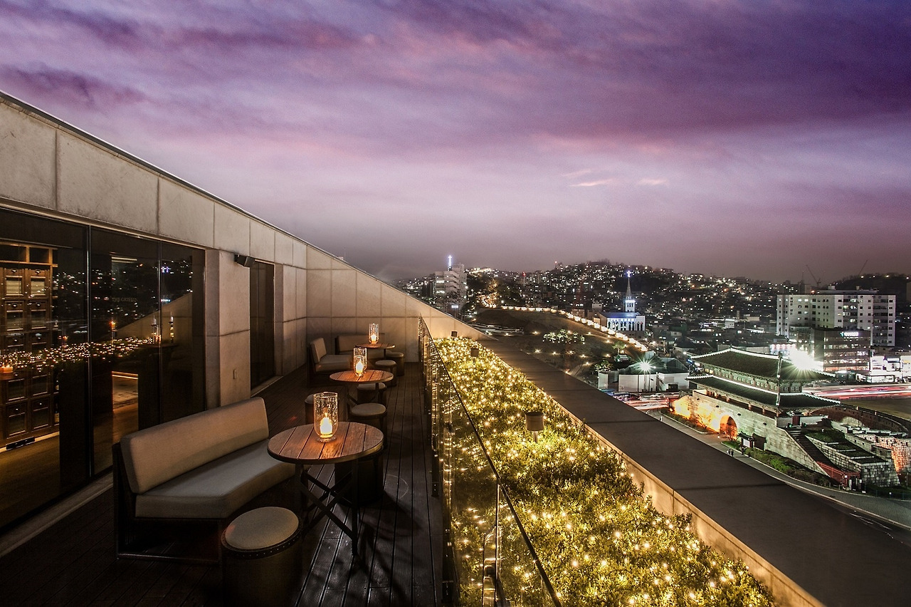 7_JW메리어트 동대문_더그리핀 바_라이브 재즈 나잇.jpg