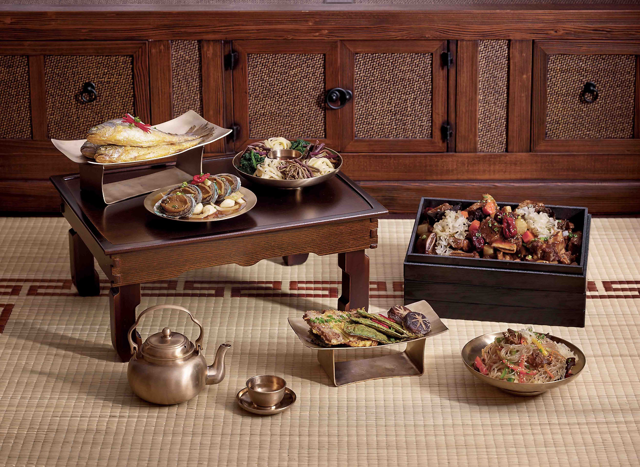 [사진자료][노보텔 앰배서더 동대문] 2023 설 고메박스와 선물세트 선보여.jpg