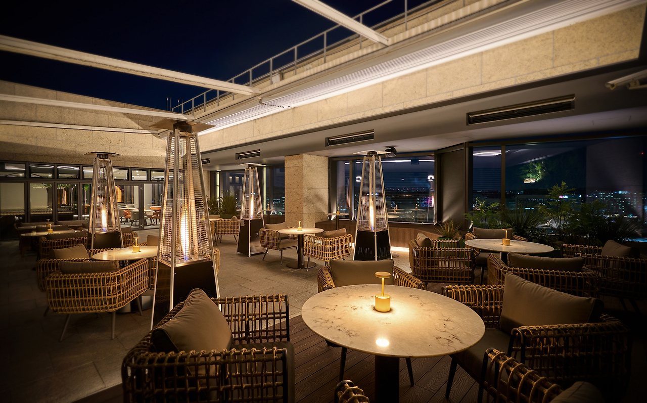 2.코트야드 메리어트 서울 보타닉 파크_빈야드15.jpg