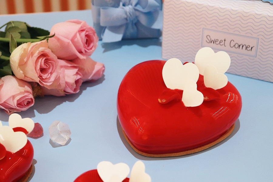 아난티부산_발렌타인 케이크.jpg