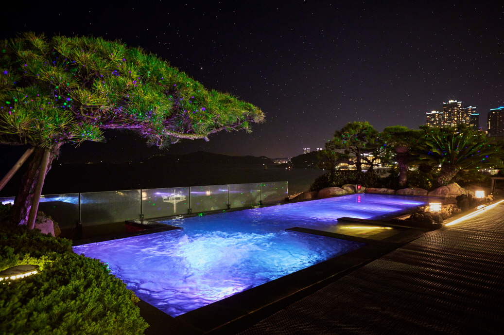 파라다이스호텔 부산_씨메르 '갤럭시 스파'.jpg