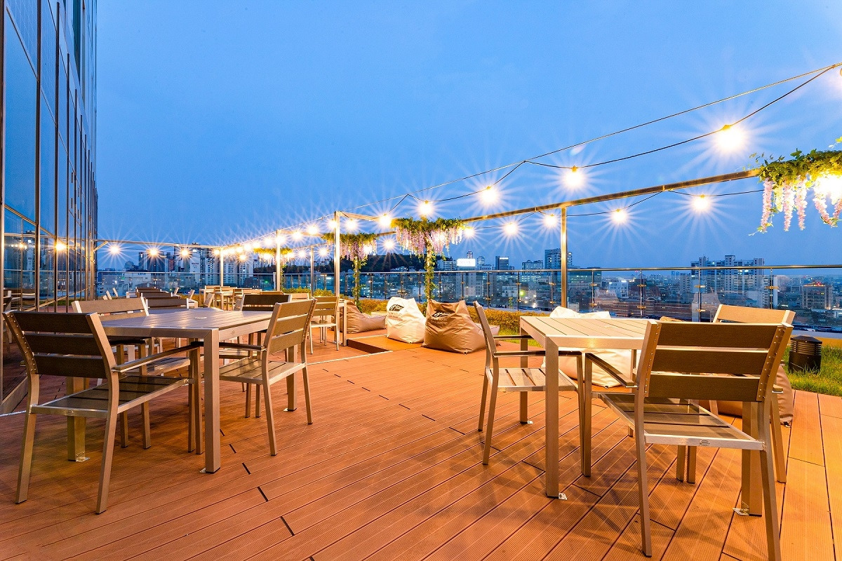 16_홀리데이 인 홍대.jpg