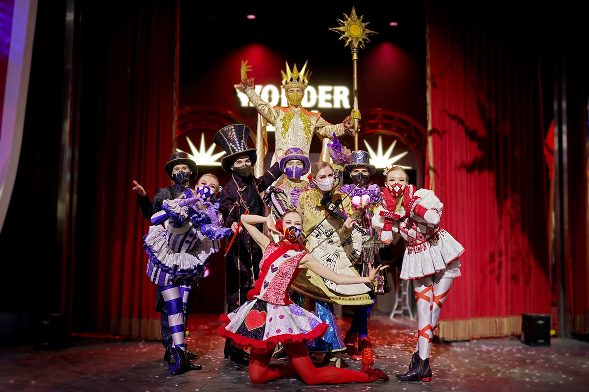 파라다이스시티_‘원더박스’ 엔터테인먼트 퍼포먼스.jpg