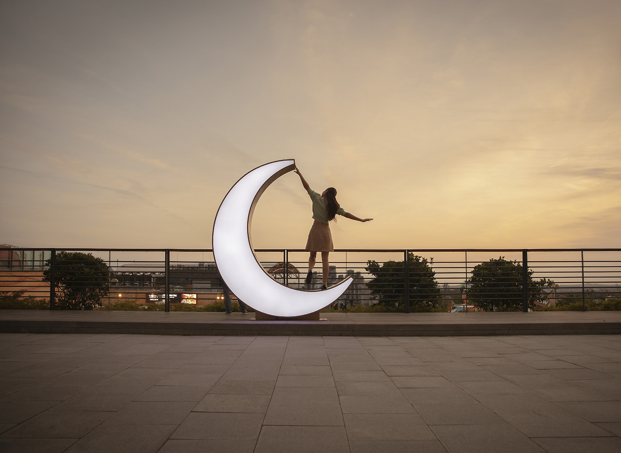 3. 달빛테라스 포토존.jpg