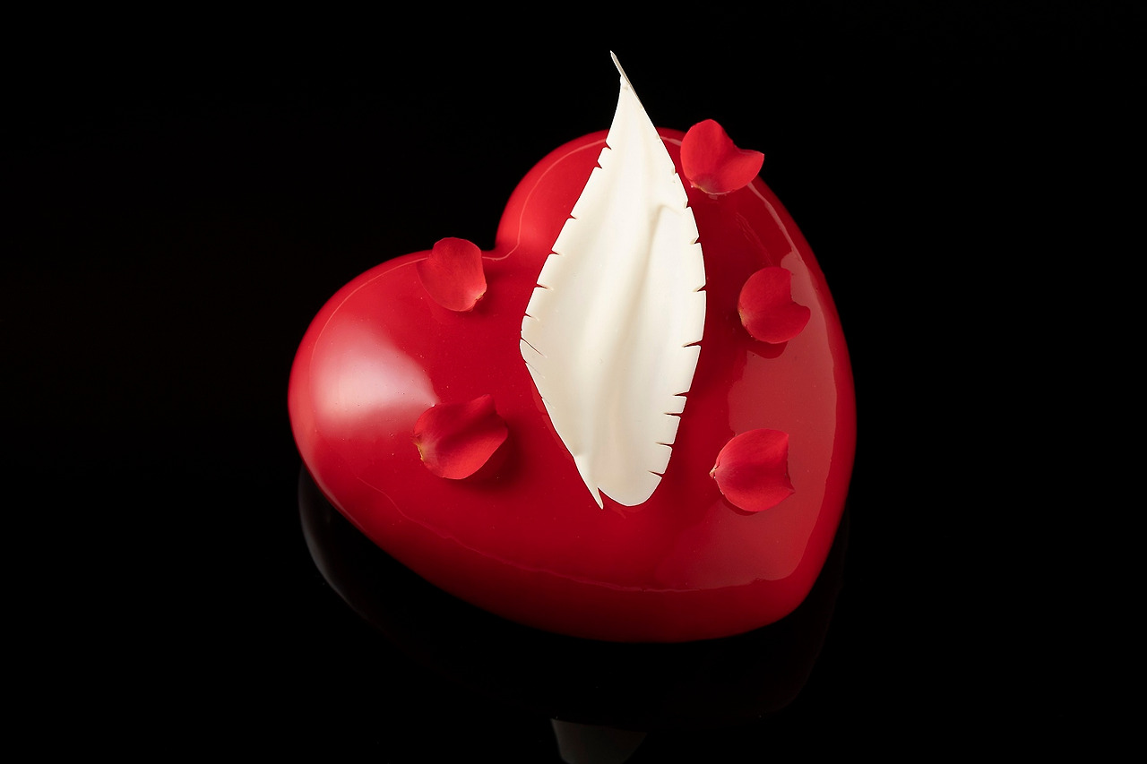 (1)시그니엘 서울_밸런타인 천사의 깃털.jpg