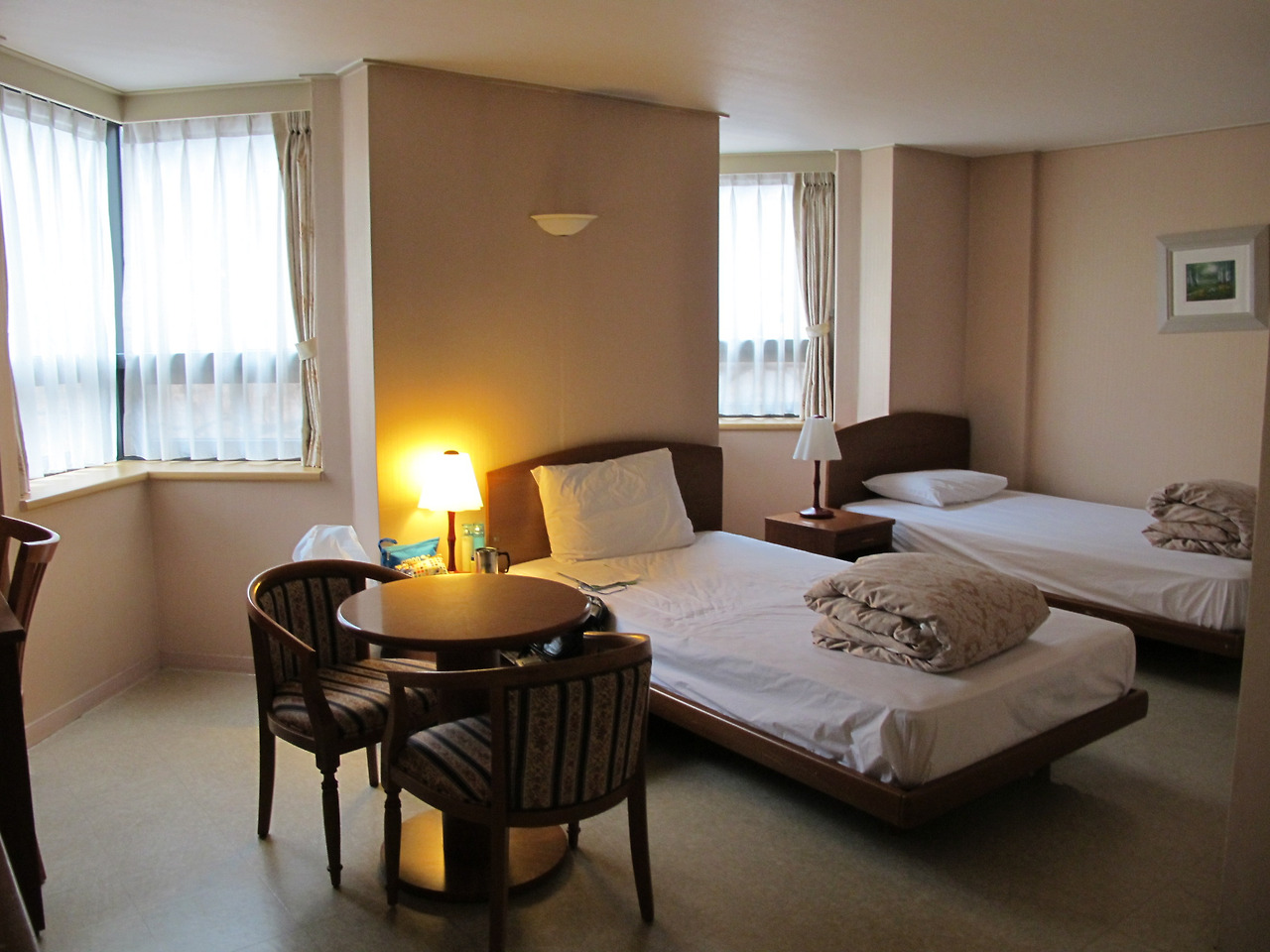 [1-15] KOICA 국내 훈련소의 2인 1실 룸.jpg