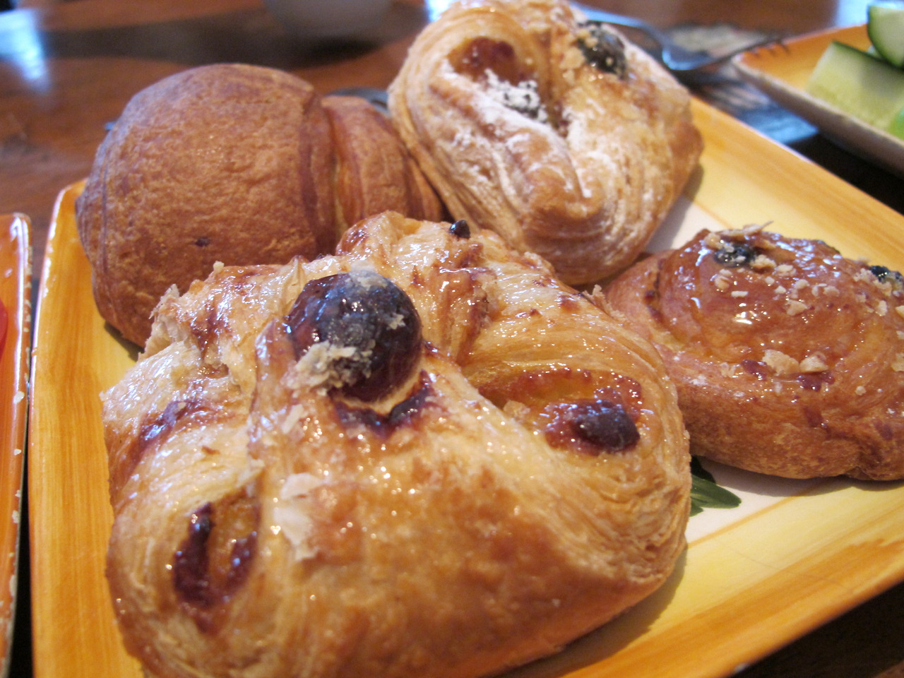 [2-4] 모로코의 싸고 맛있는 빵빵빵.jpg