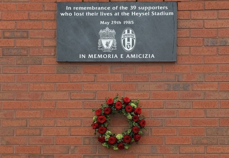 헤이젤 추모.jpg