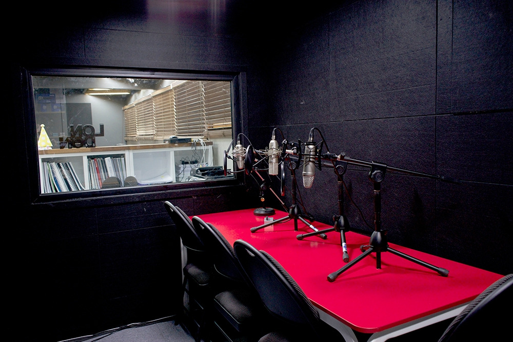 studio6.jpg
