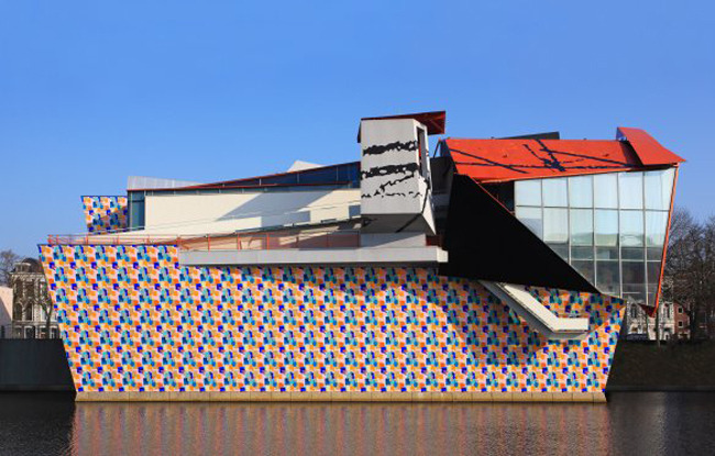 Groninger_Museum_Netherlands_1.jpg
