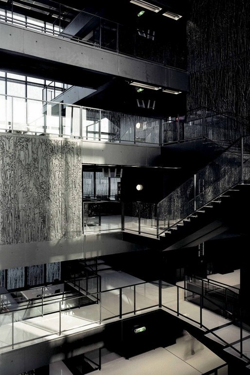 3_003759image (1).jpg