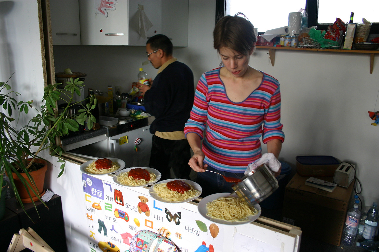 스파게티하는니꼴.jpg