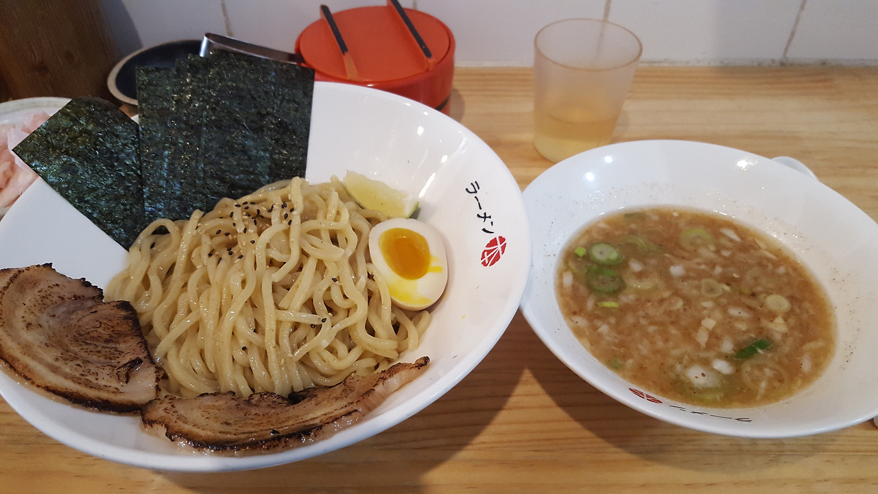 [4] 즐겨 먹던 점심 - 라멘.jpg