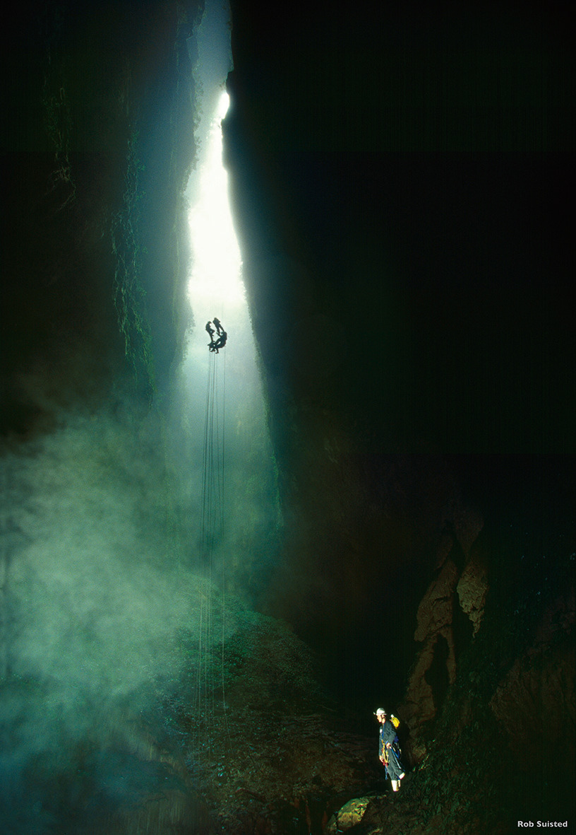 AD311-Lost-World-Cave-Waitomo-Waikato-Rob-Suisted.jpg