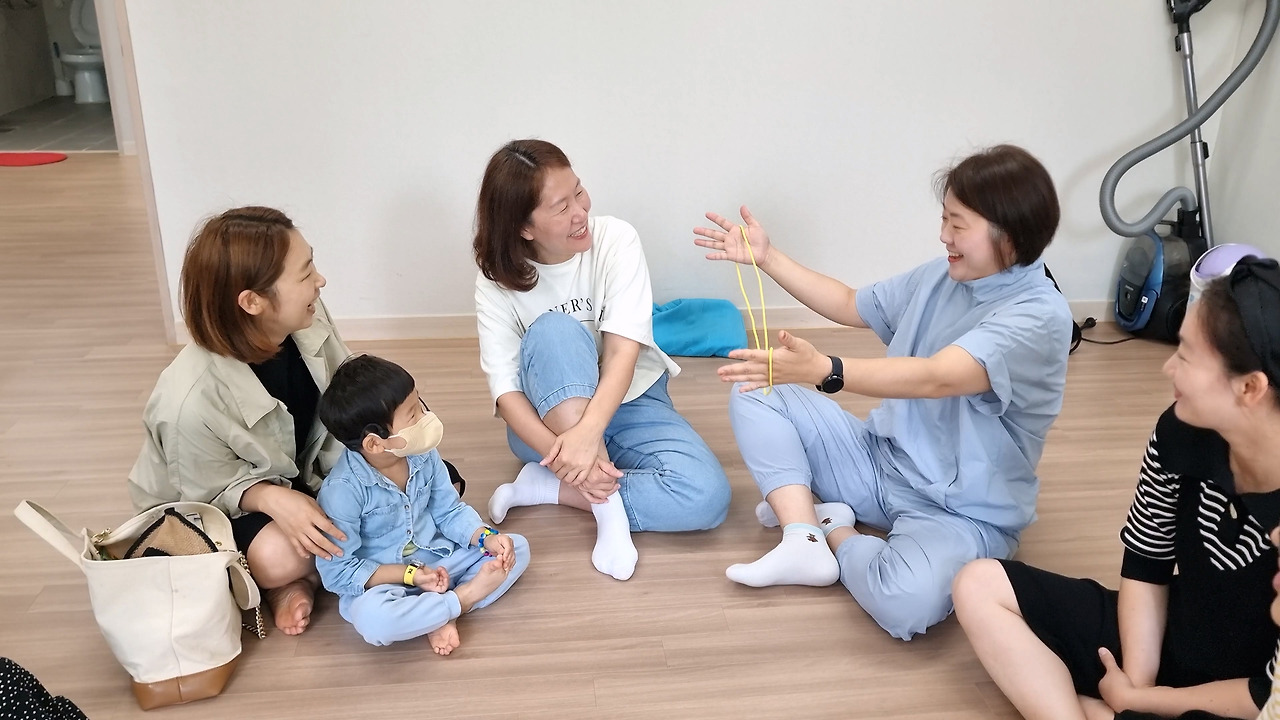 엄마놀이학교.mp4_20231210_031928.559.jpg