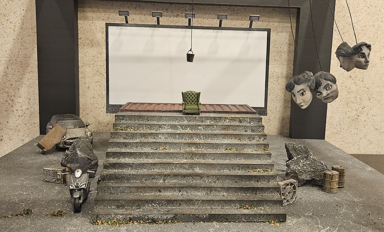 라이오스 무대.jpg