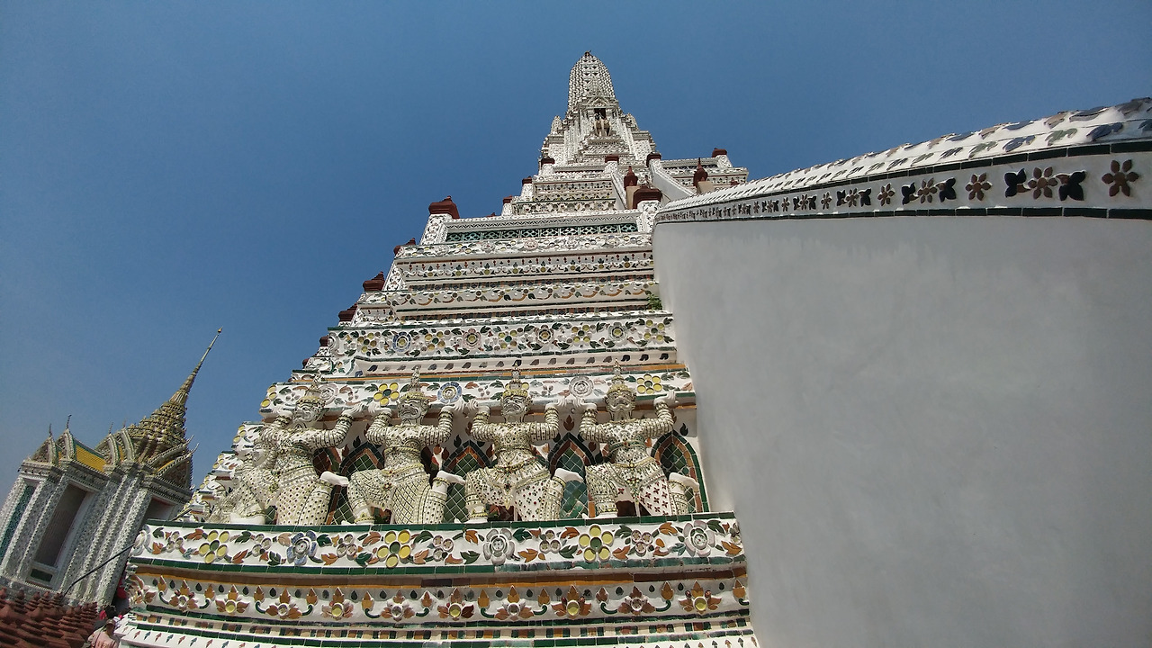 Wat Arun (4).jpg