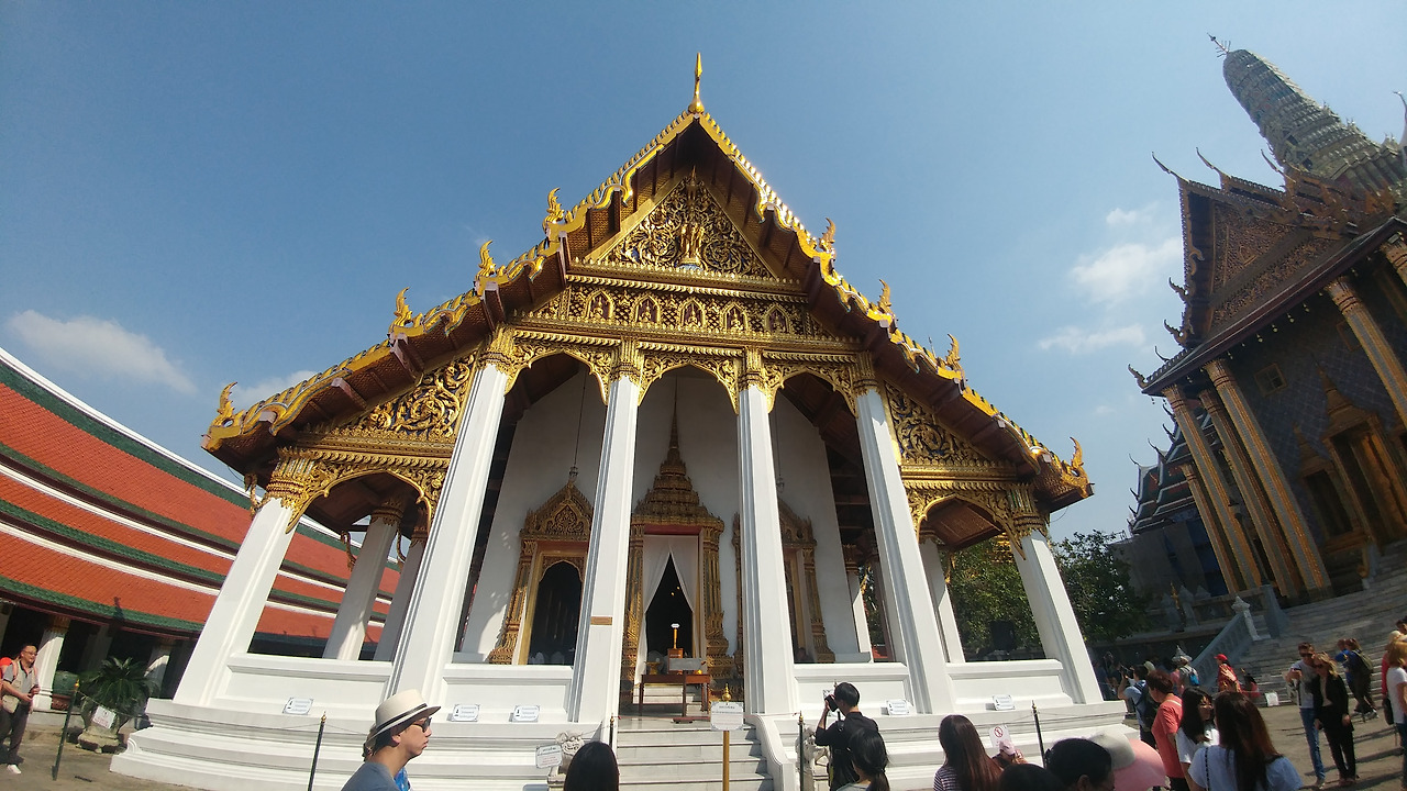 palaceNWatPhraKaew (11).jpg