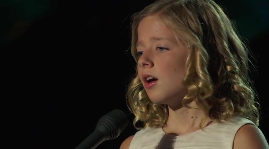 Jackie Evancho.jpg