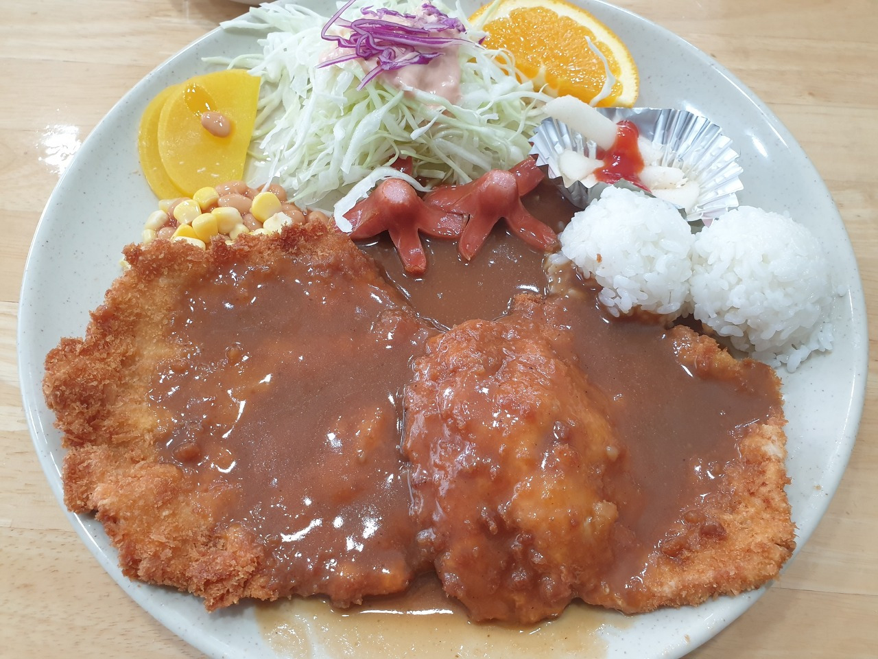 다운로드 (51).jpg