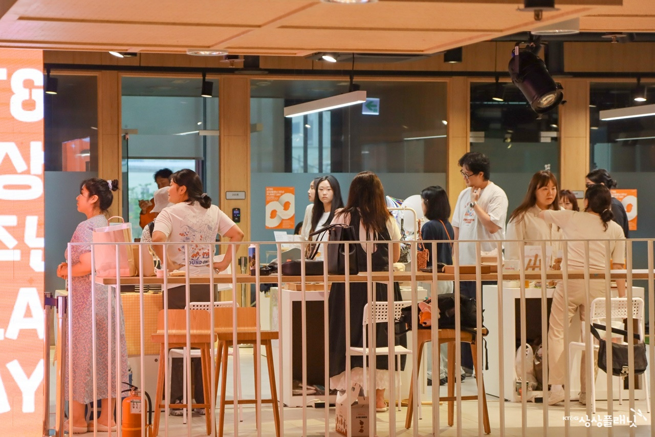 20230715-플래닛팝업 2일차 인스타 콘텐츠 (3).jpg