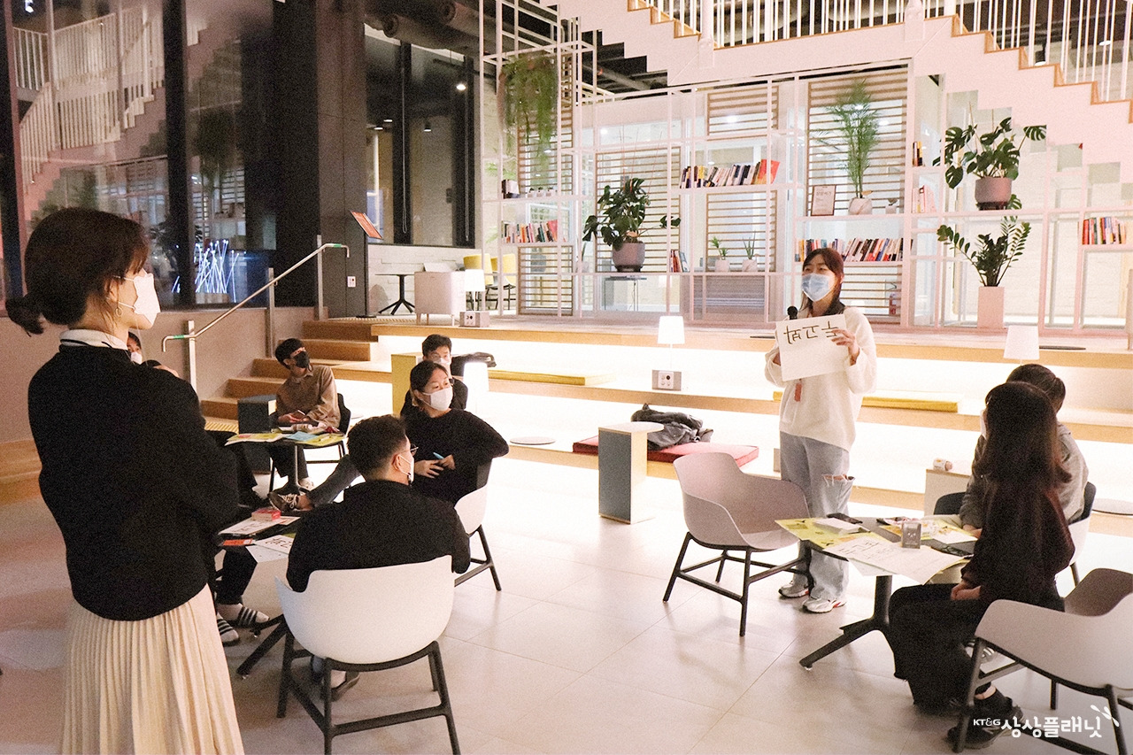 빙빙아워_9 copy.jpg