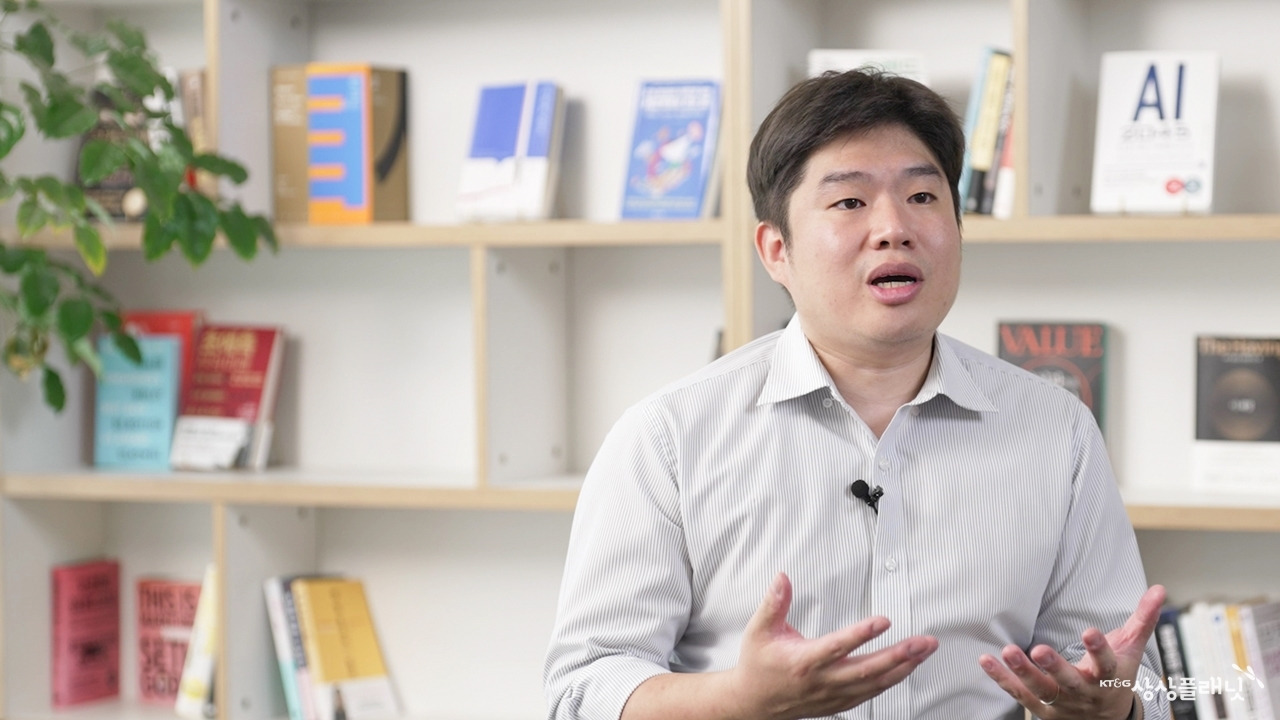 20230615-[클린본] 휴브리스_플래닛 인터뷰_v1_1 클린[(007447)2023-06-15-15-58-25].jpg