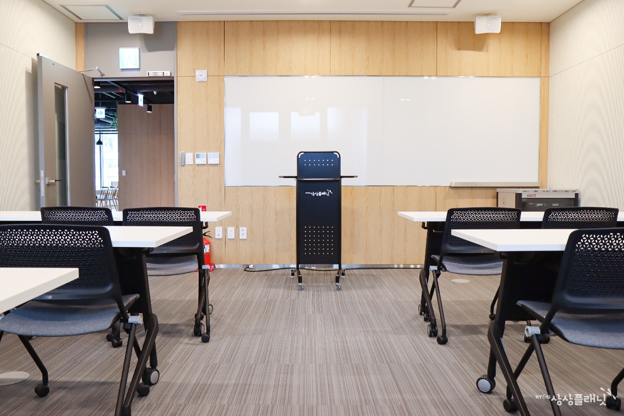 스케일업룸_2 사본.jpg