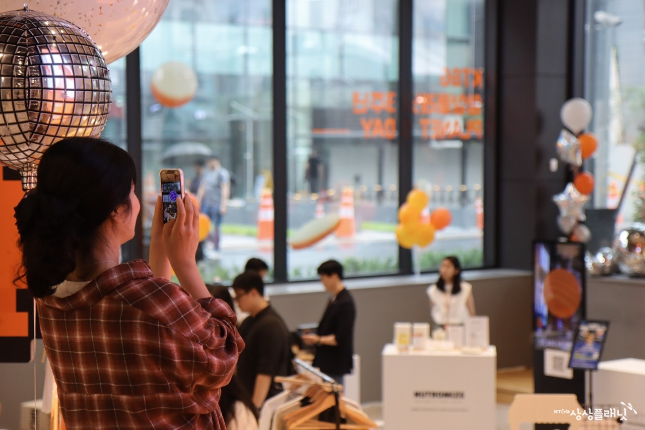 20230715-플래닛팝업 2일차 인스타 콘텐츠 (7) (1).jpg