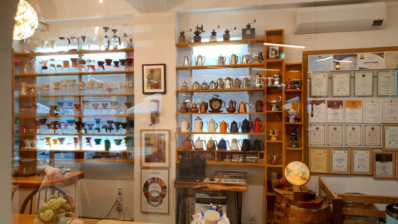 커피.여행..그리고 일상에 대한 끄적임_사진_20230507_15.jpg