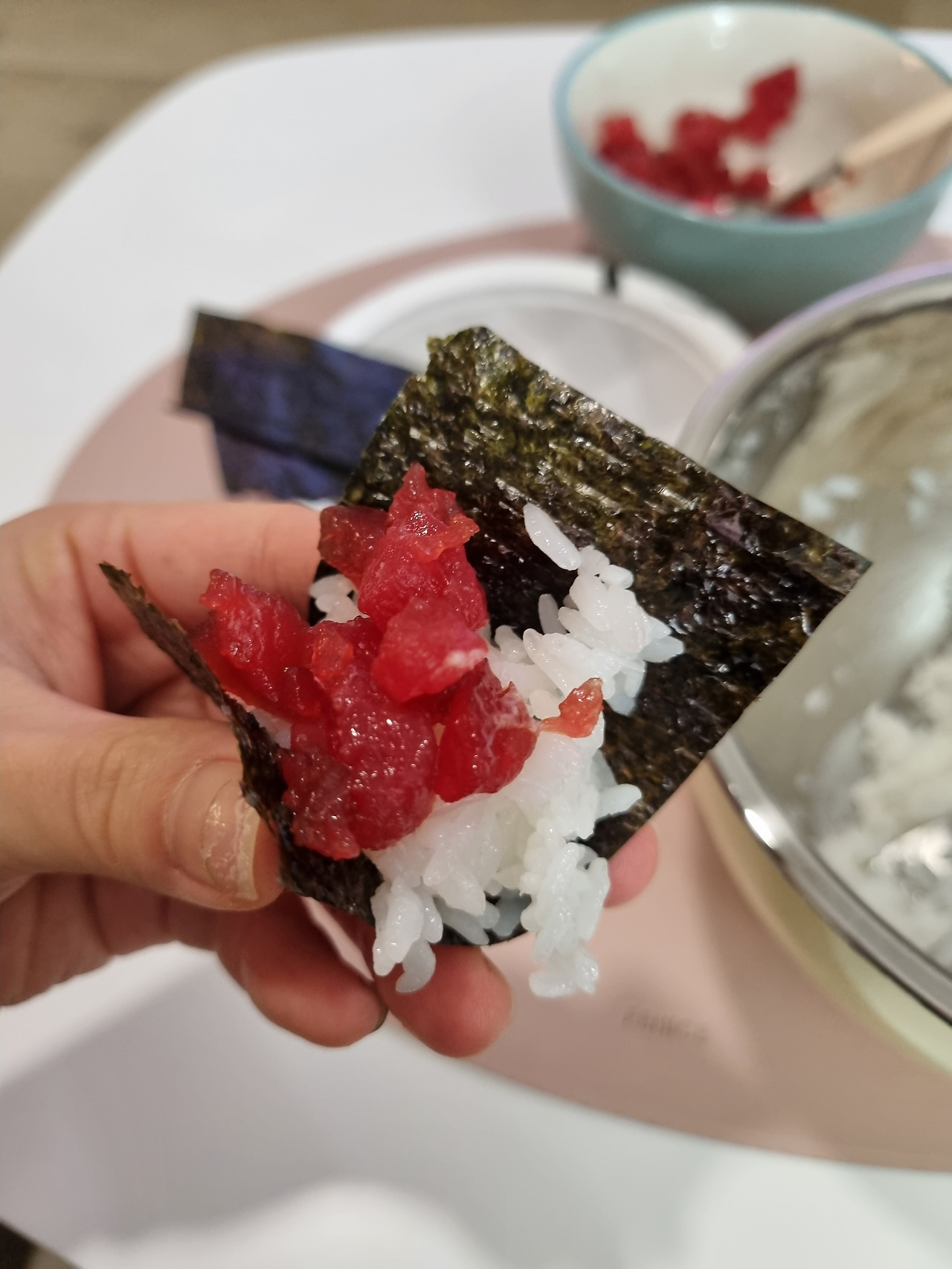 1. 참치 핸드롤.jpg