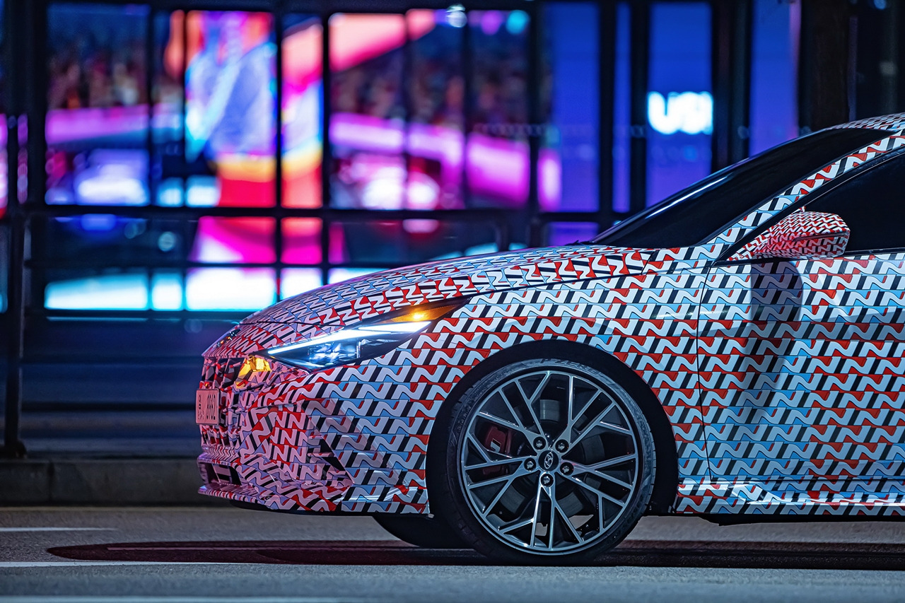 2022-hyundai-elantra-n-teaser-10.jpg