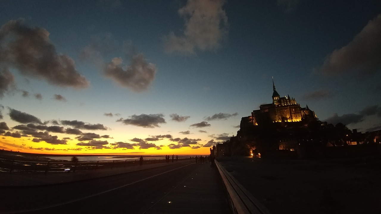 21. 20180914_205352.jpg