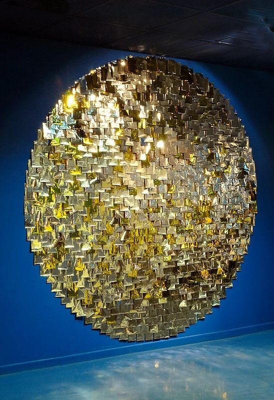 정지된 태양 2010.jpg