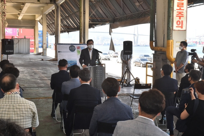 박형준 부산시장 영도 해양신산업 부스트 벨트 조성하겠다.jpg