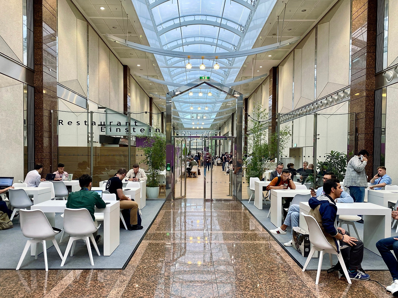 b2b 레스토랑.jpg