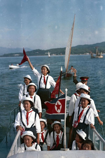 북한 바다 스포츠.jpg