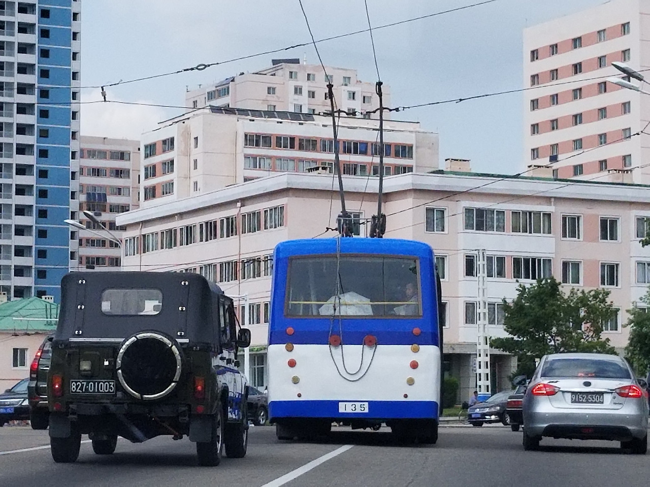 브런치 5회 무궤도.jpg