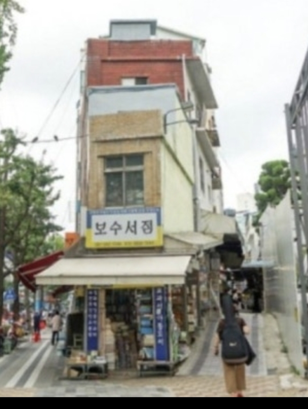 20250617 2점투시 배경 모델1.jpg