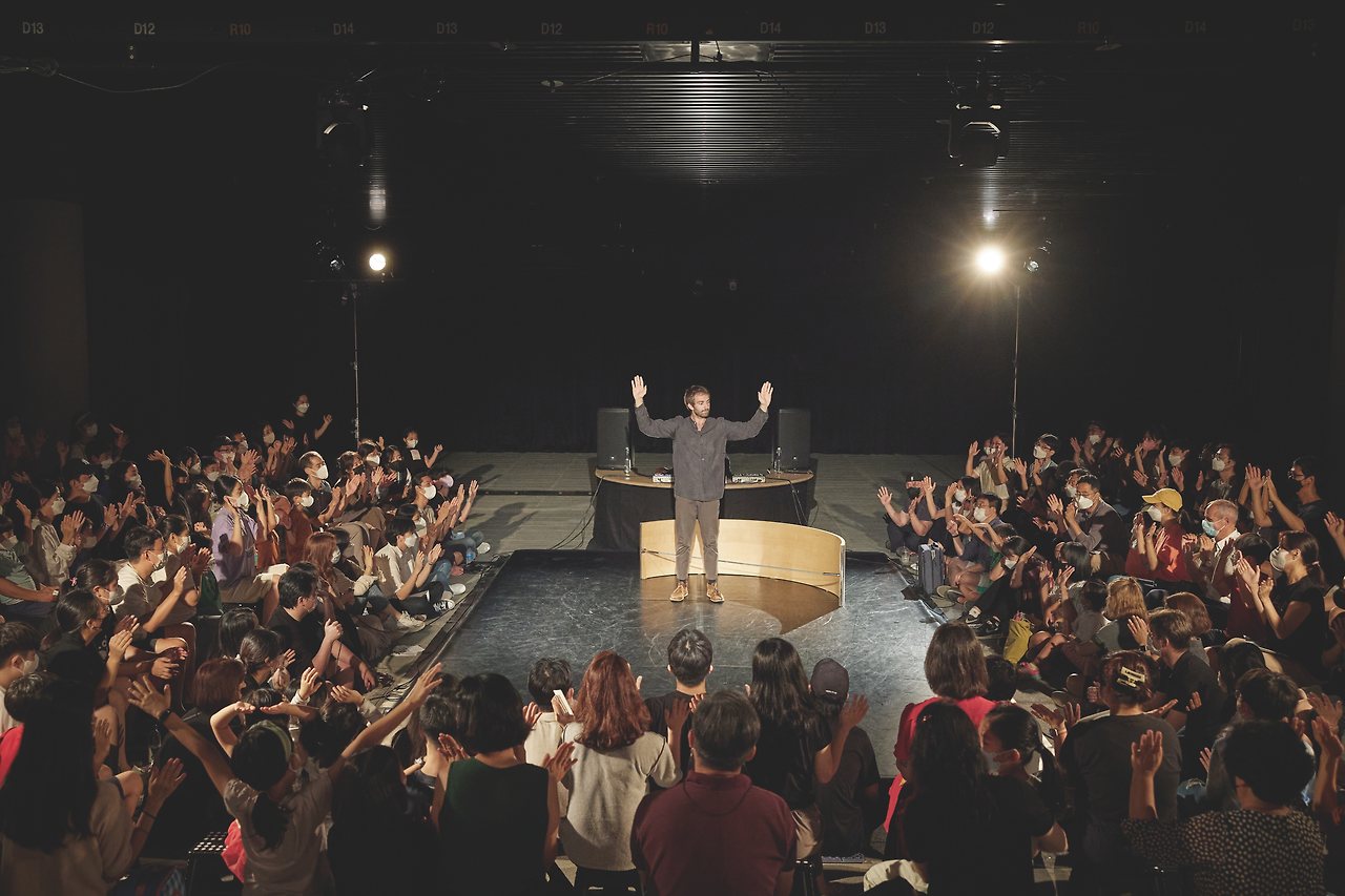 서커스 축제.jpg