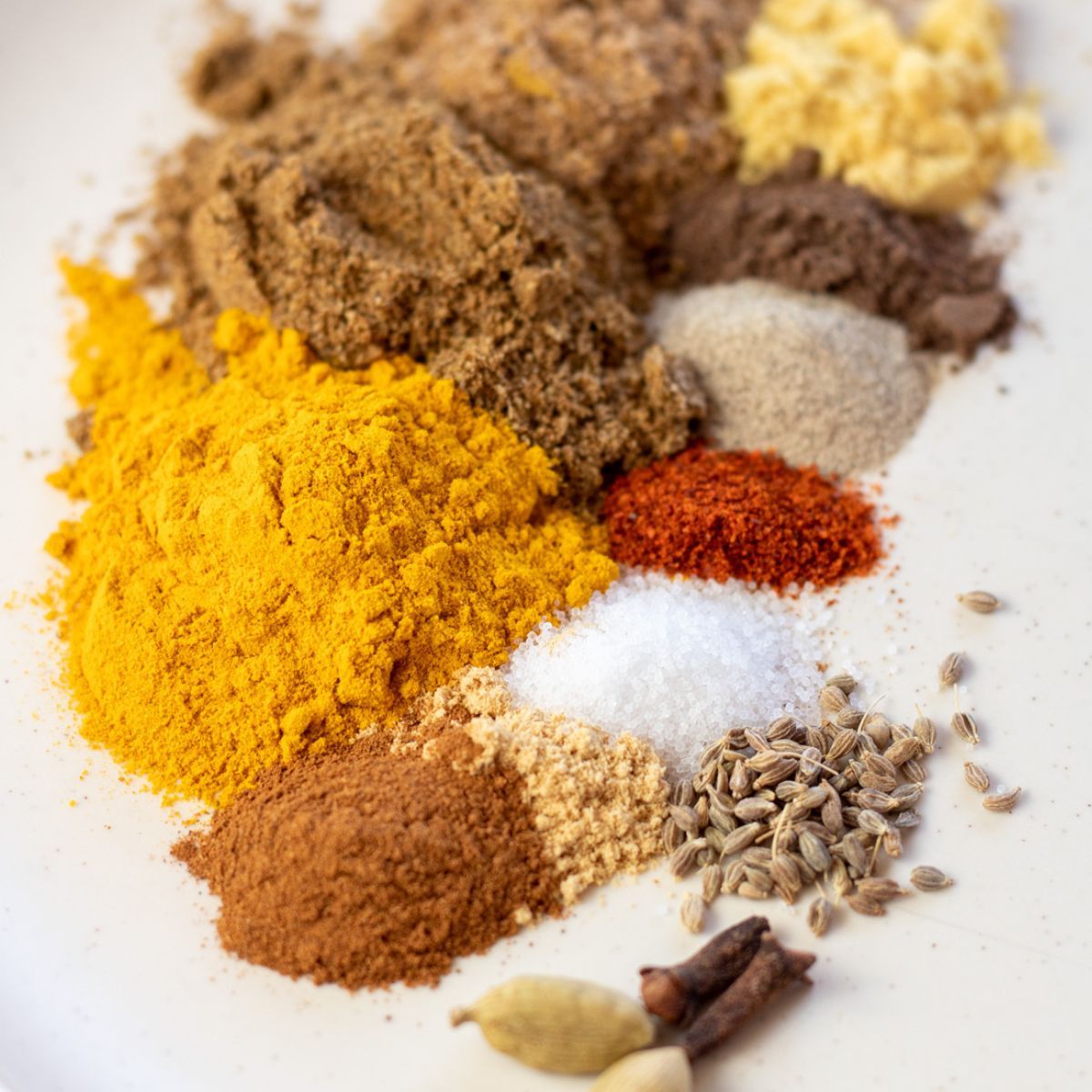 Curry-Powder-Substitute-sq.jpg