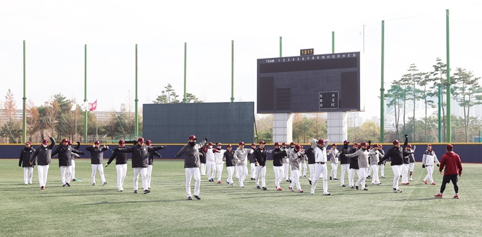 마무리훈련 이미지1.jpg