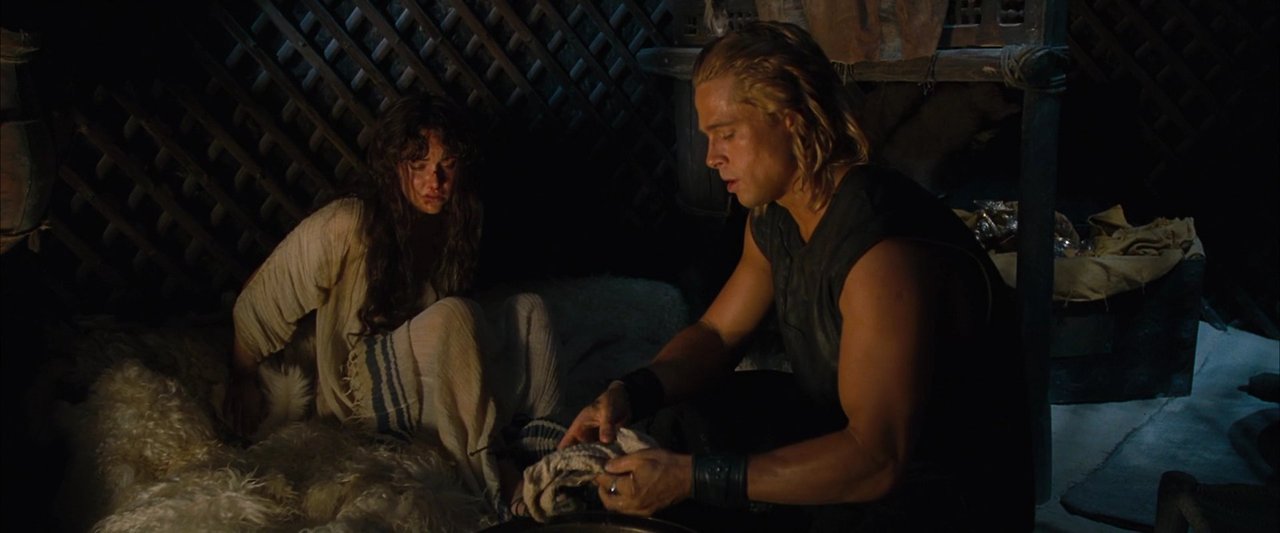 Troy-screencap-achilles-and-briseis-11800156-1920-800.jpg