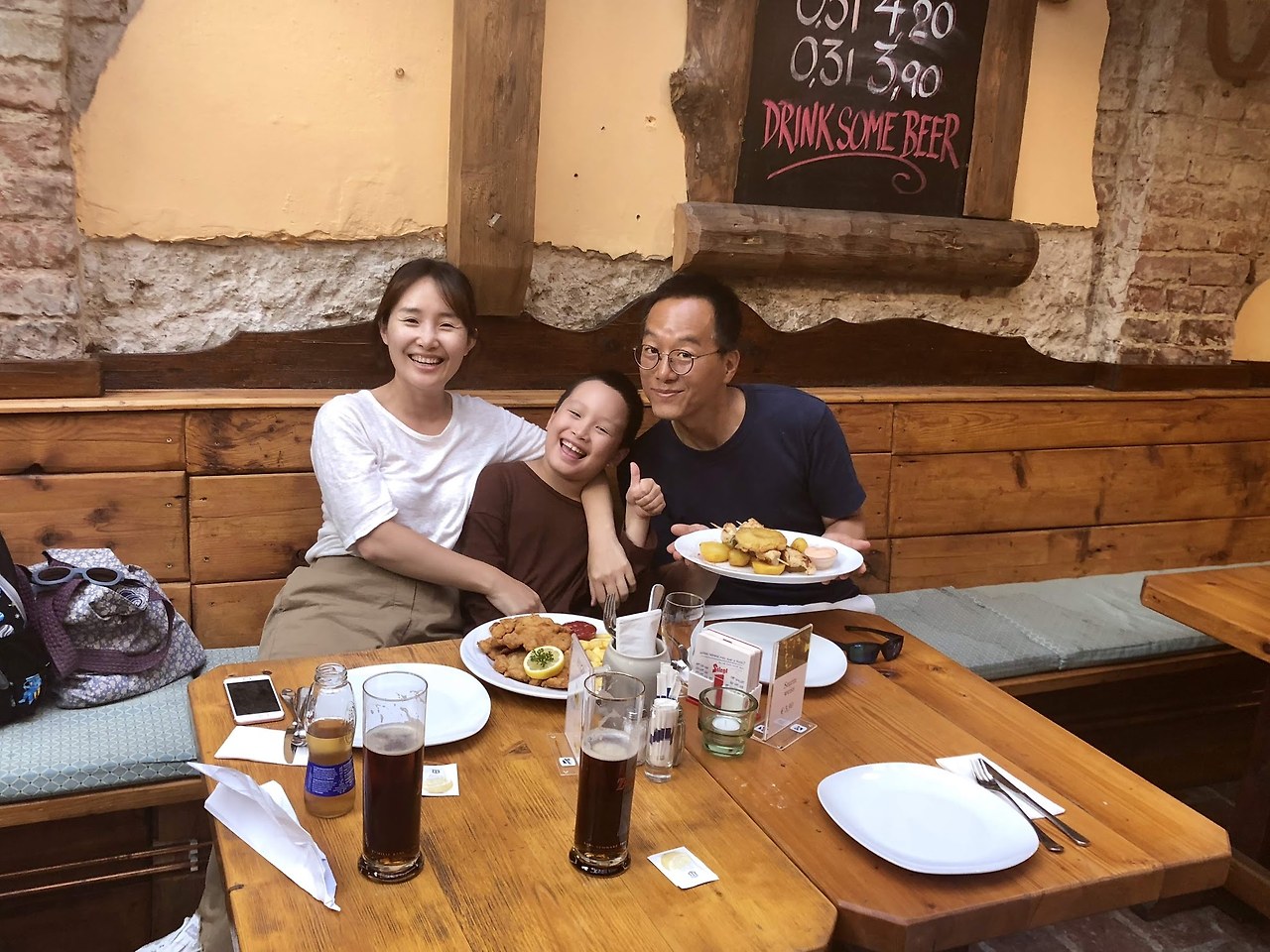 빈_슈테판 대성당 인근 굴라쉬 맛집.jpg