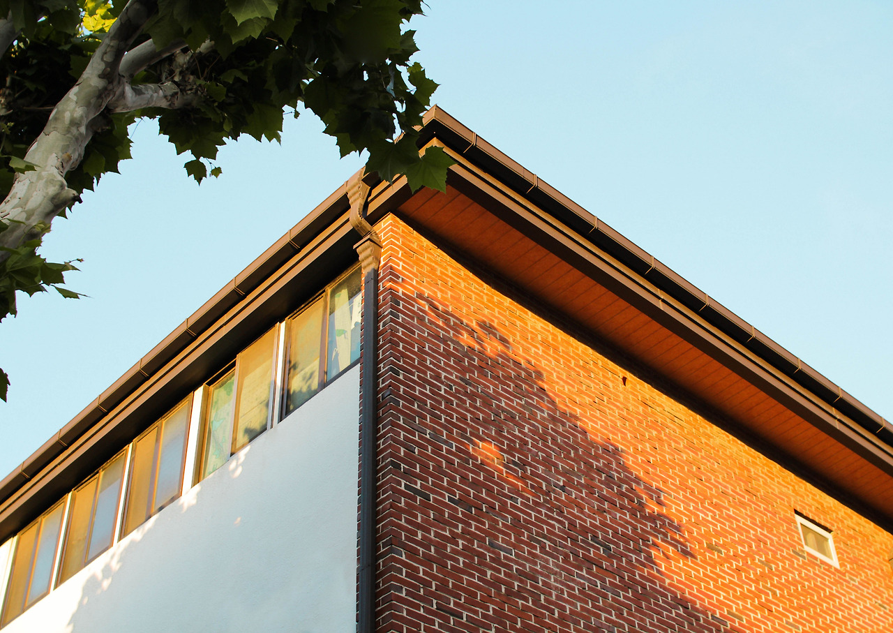 연남동 주택_Crop.jpg